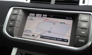 Navigation update InControl Touch Plus
(GEN 2.1)